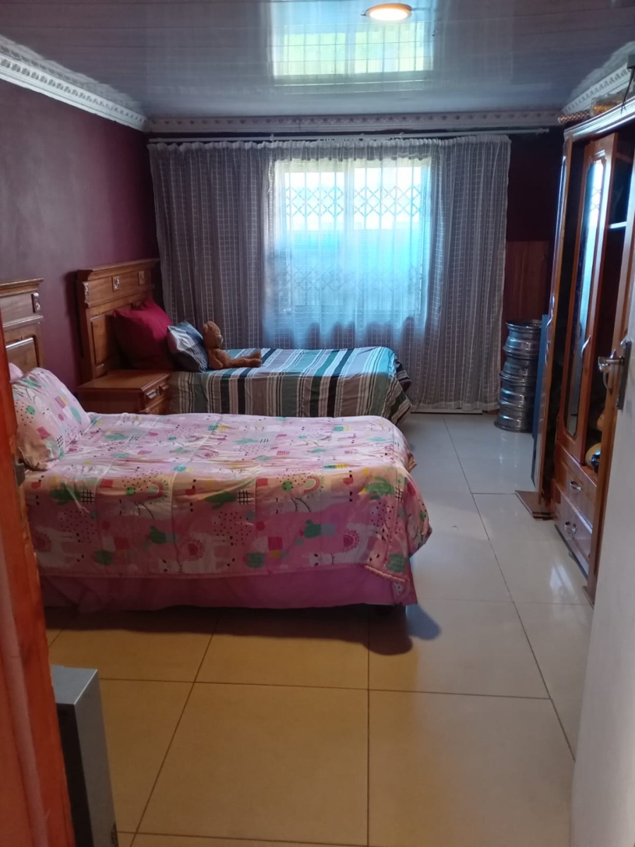 3 Bedroom Property for Sale in Scenery Park Eastern Cape